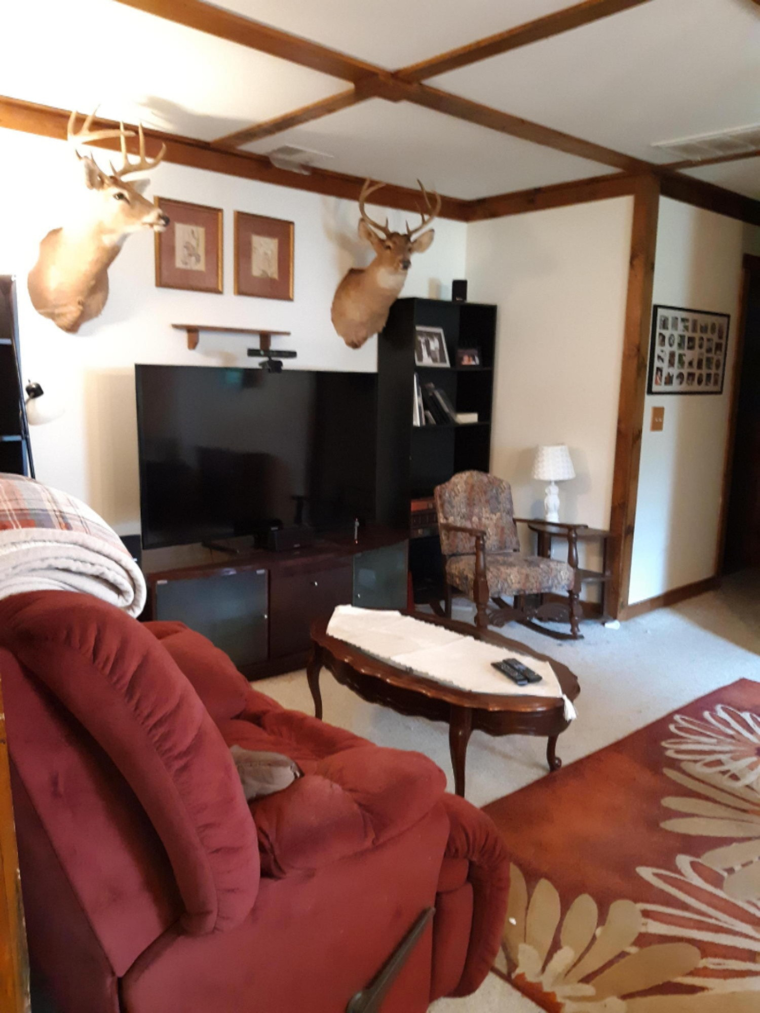 10400 14 Mile Road Northeast Rockford, MI 49341 - Photo 5 of 16 Living Rm 14 Mi