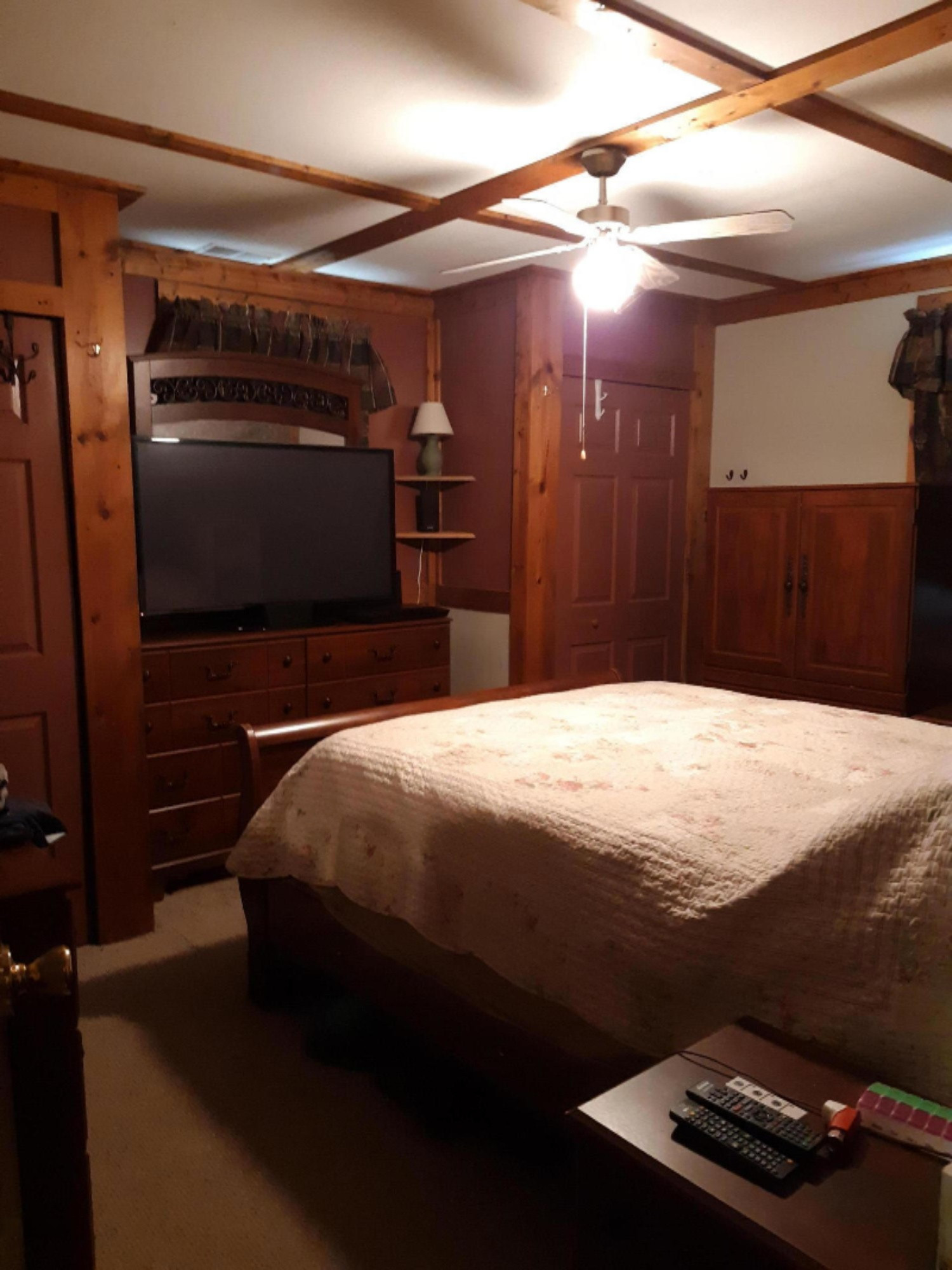 10400 14 Mile Road Northeast Rockford, MI 49341 - Photo 6 of 16 Master Bdrm 14 Mi