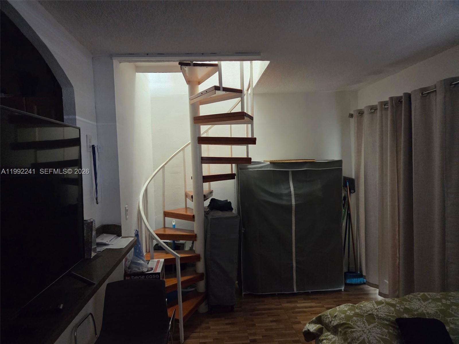 6580 West Flagler Street, Unit 101 Miami, FL 33144 - Photo 3 of 6