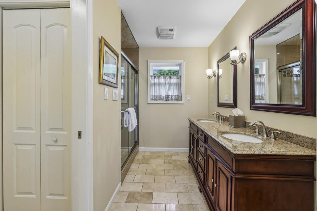 2361 Burch Circle Northeast Atlanta, GA 30319 - Photo 4 of 34