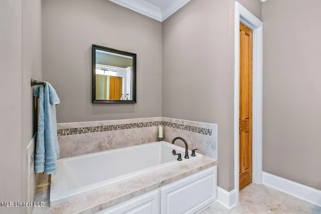 $3,800 | 208 Eastpark Street, Ridgeland, MS 39157