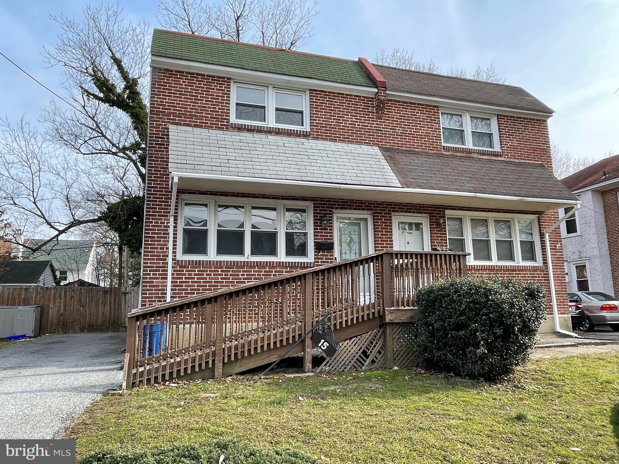 15 East Avon Road Brookhaven, PA 19015 - Photo 2 of 23