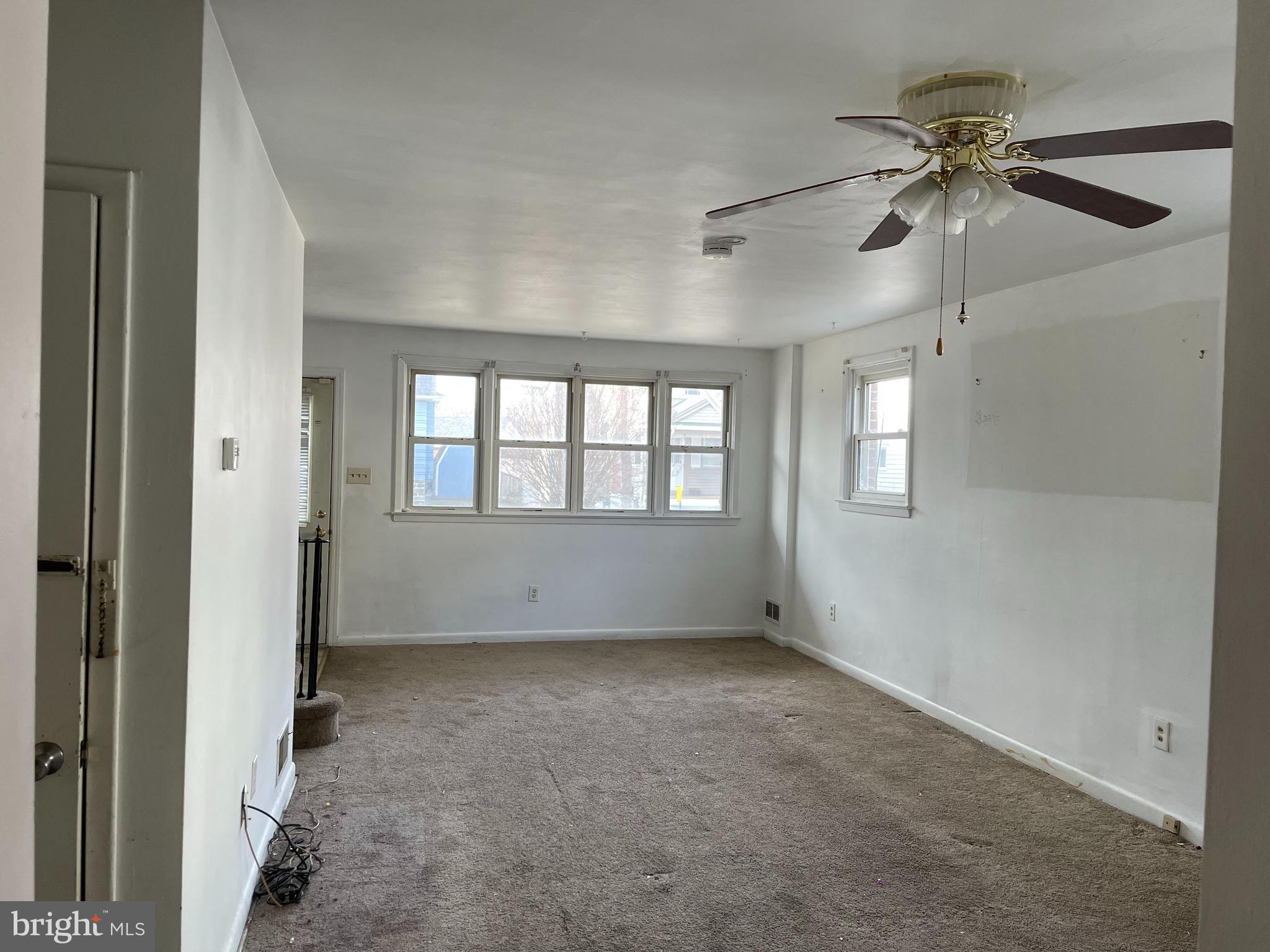 15 East Avon Road Brookhaven, PA 19015 - Photo 6 of 23