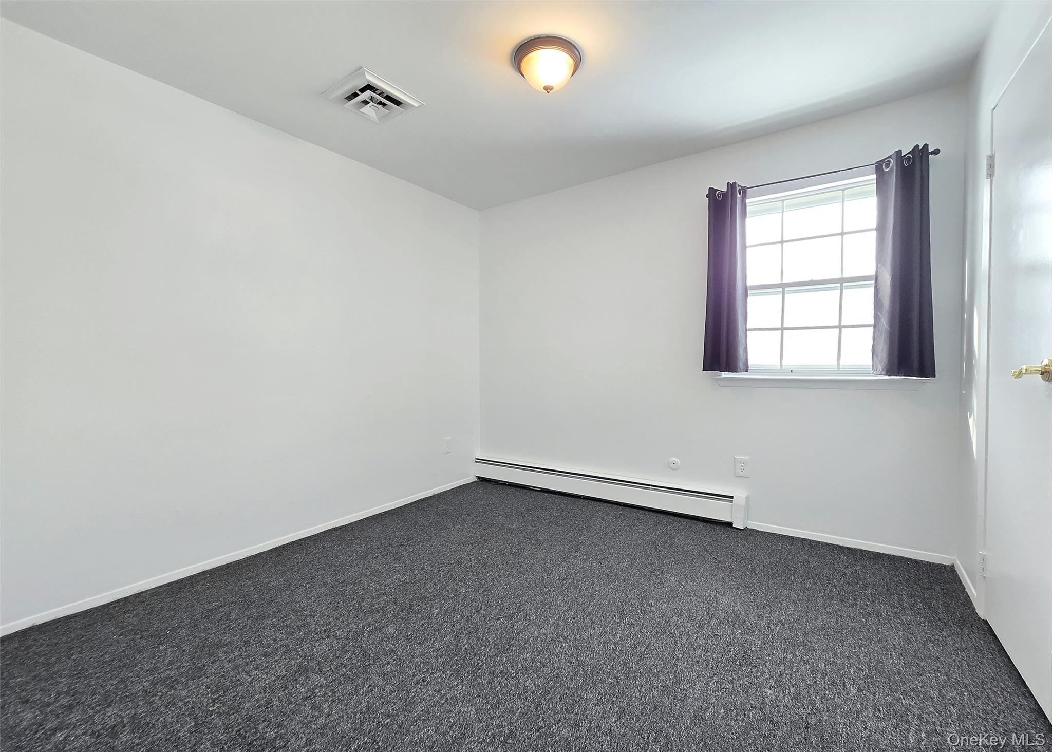 43 Fallen Leaf Road Holbrook, NY 11741 - Photo 16 of 21