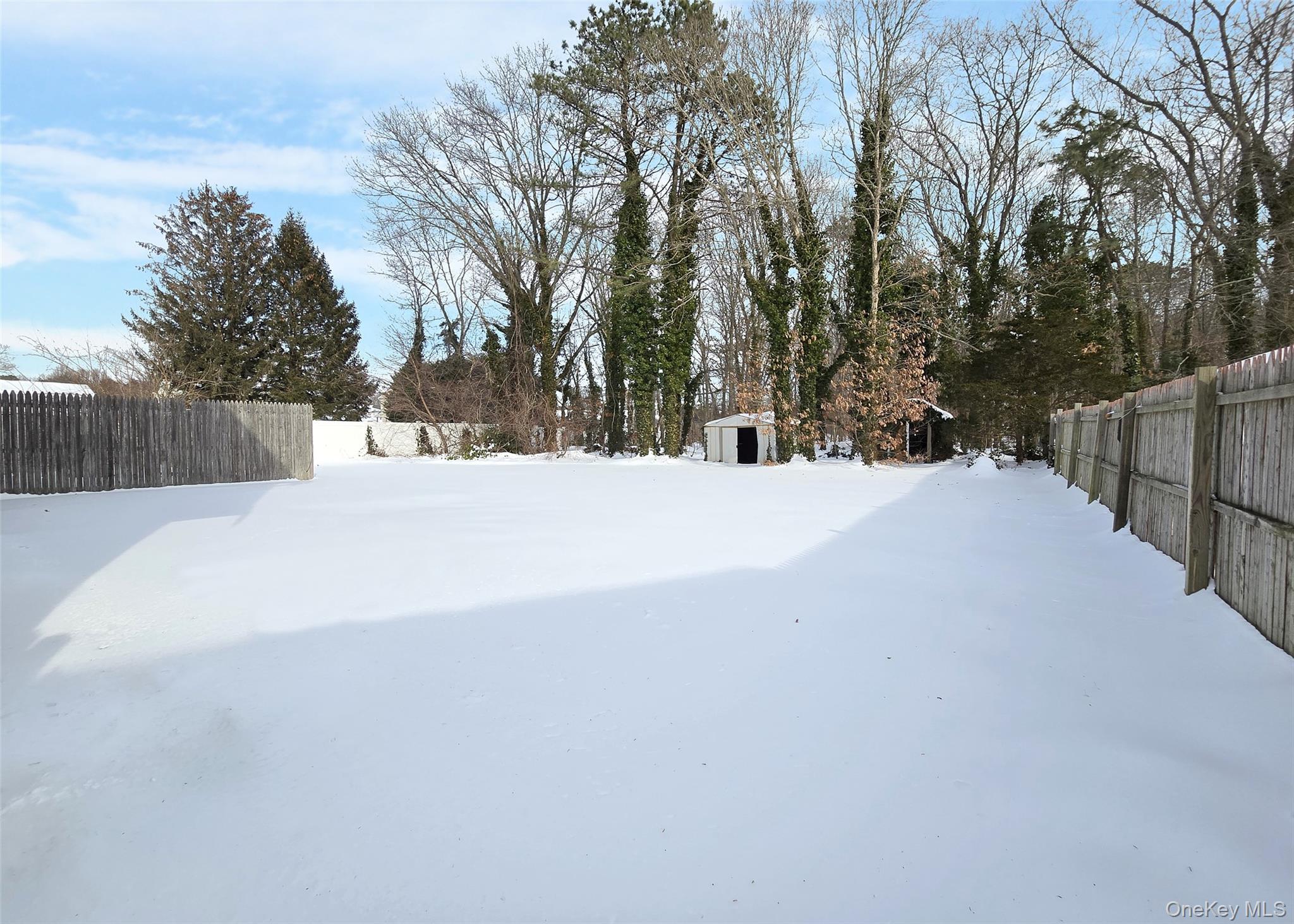 43 Fallen Leaf Road Holbrook, NY 11741 - Photo 2 of 21