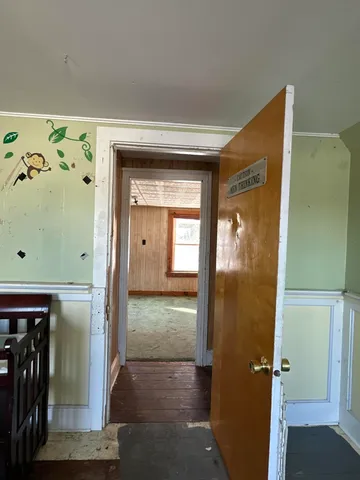 $187,900 | 32 High Street, Vinalhaven, ME 04863