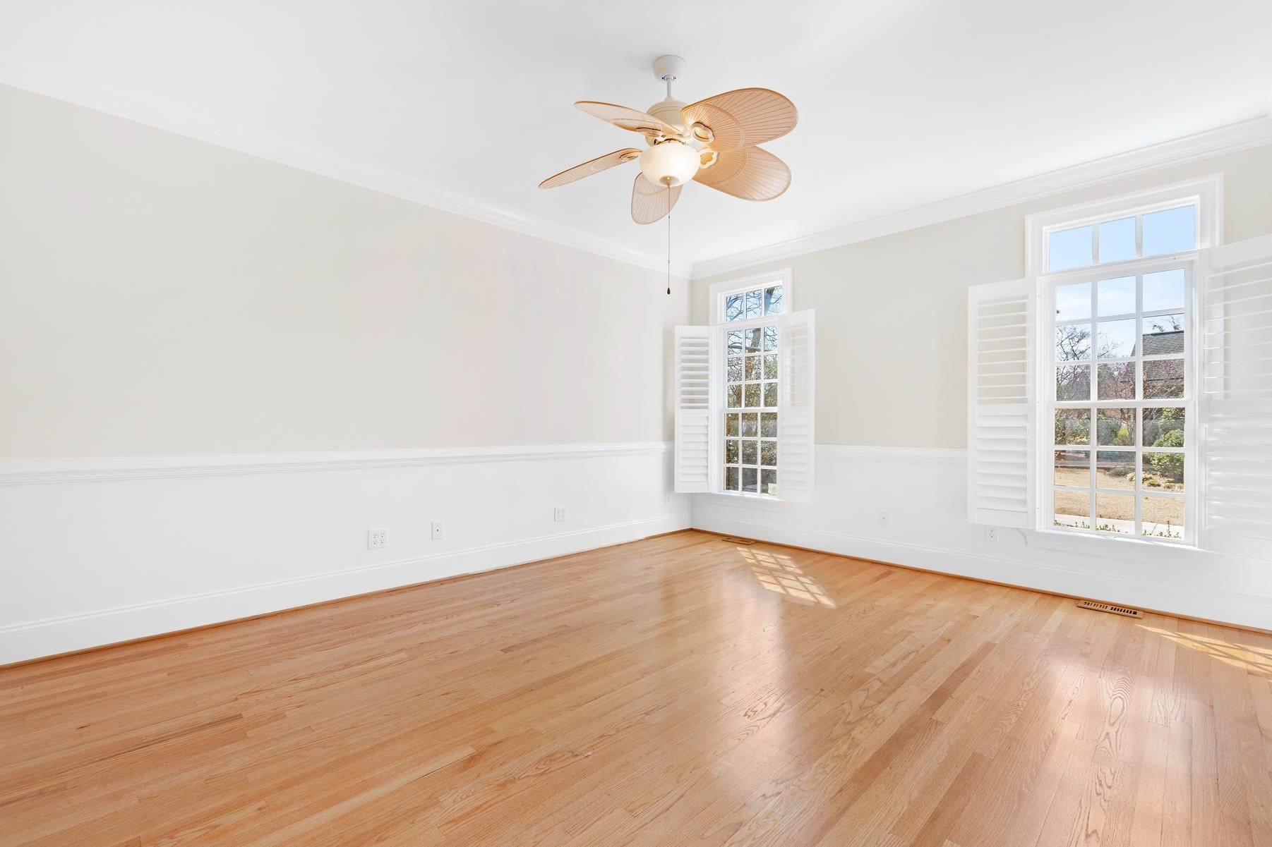 2713 Anderson Drive Raleigh, NC 27608 - Photo 22 of 43 Primary Bedroom