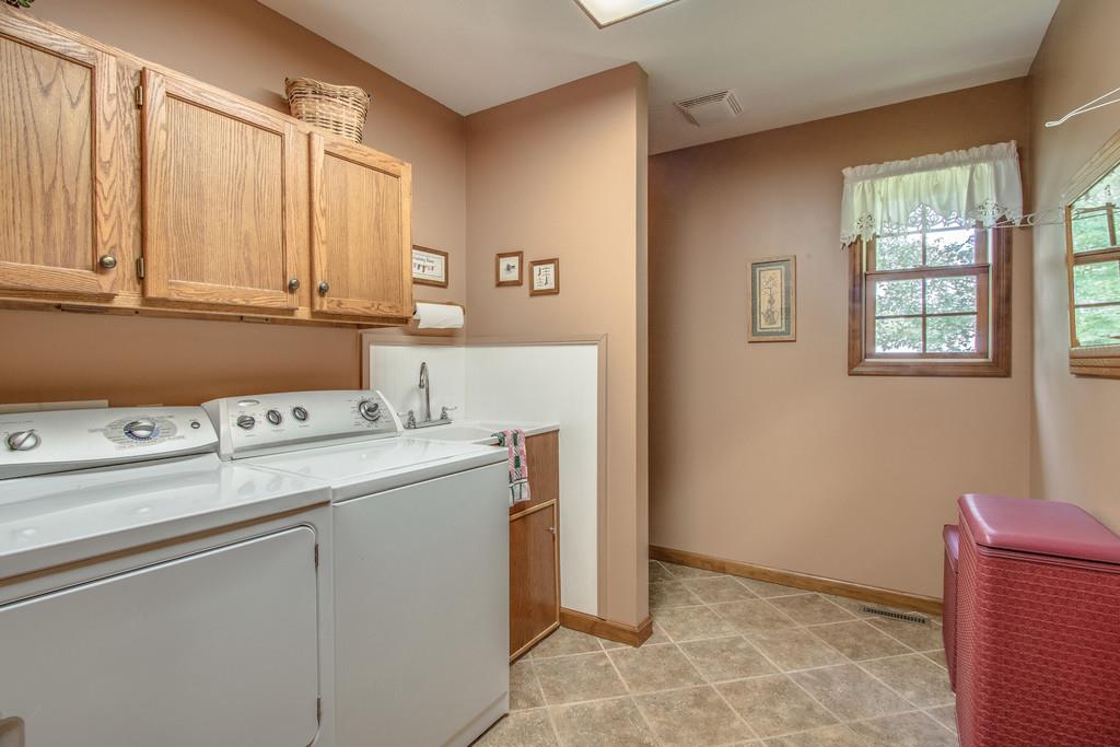 1397 Back Bone Road Sparta, TN 38583 - Photo 17 of 30 a utility room with dryer and washer