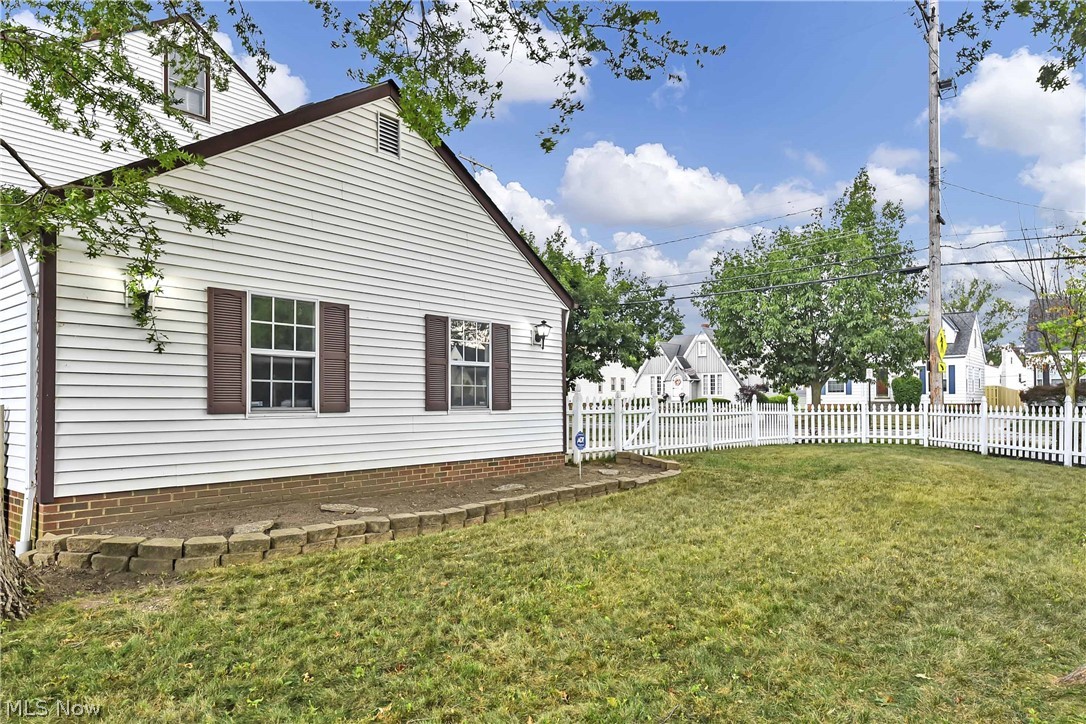 16106 Munn Road Cleveland, OH 44111 - Photo 34 of 34 Gallery Image 34