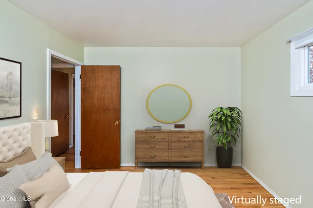 $435,000 | 627 Via Ponderosa, Guilderland, NY 12303