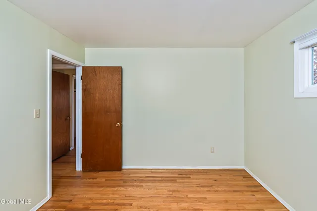 $435,000 | 627 Via Ponderosa, Guilderland, NY 12303