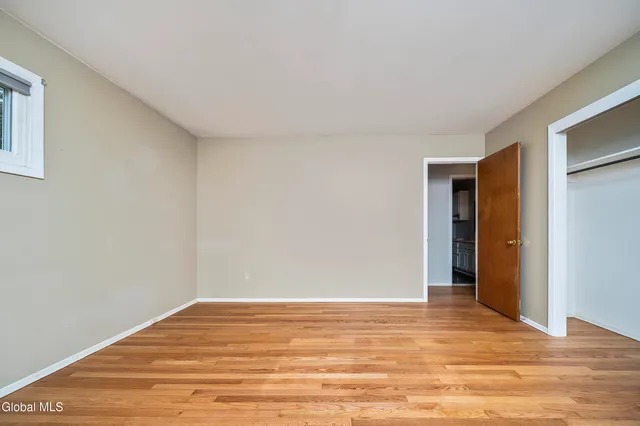 $435,000 | 627 Via Ponderosa, Guilderland, NY 12303