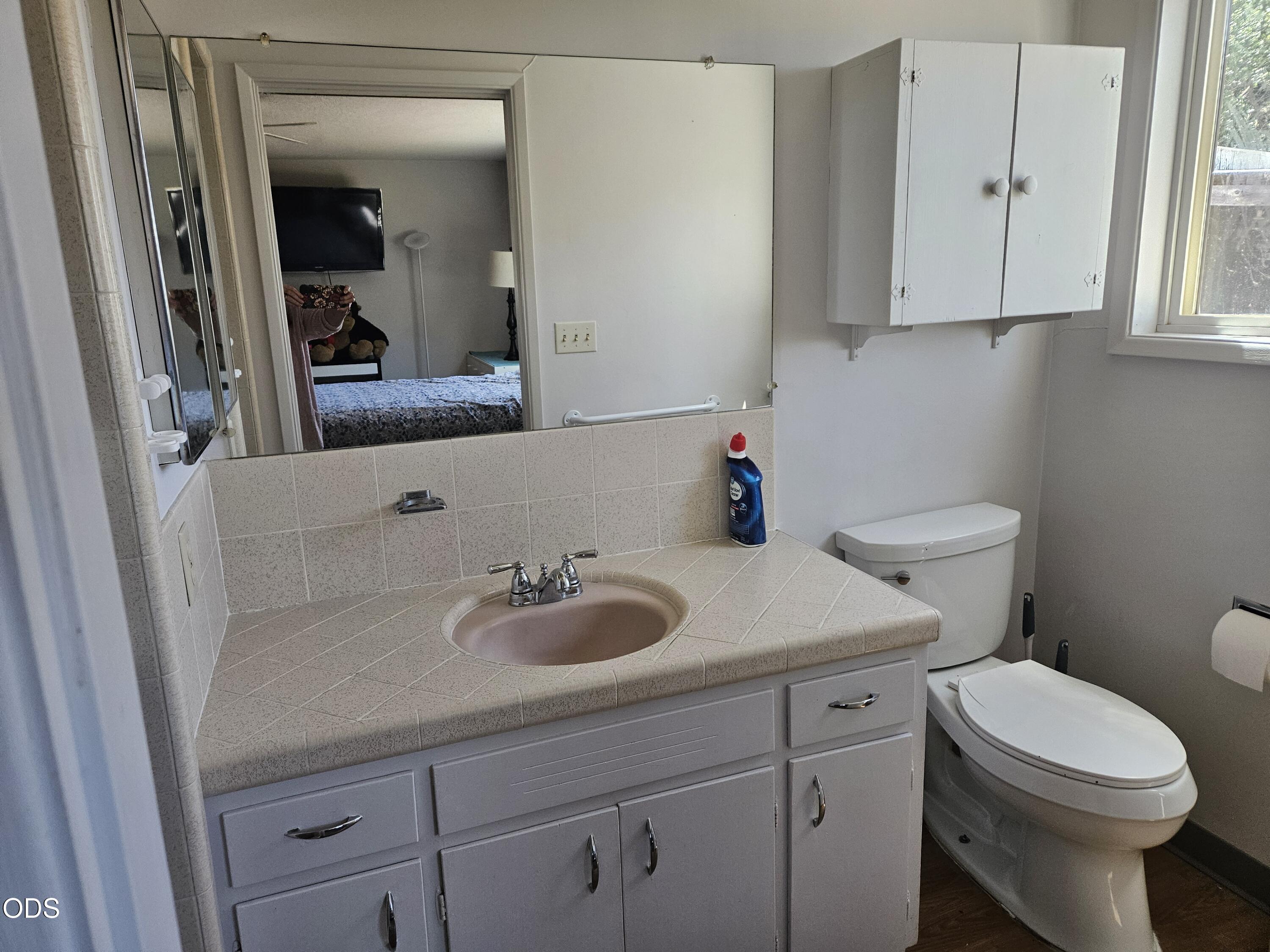 6013 Foothill Road Central Point, OR 97502 - Photo 20 of 23