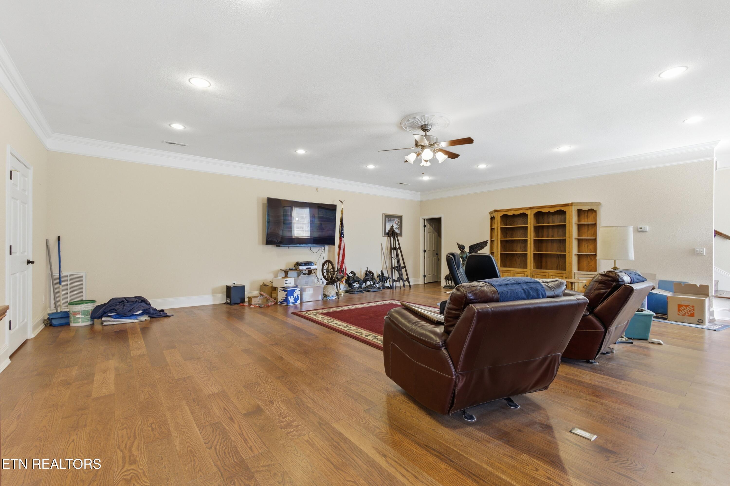 306 Constellation Lane Kodak, TN 37764 - Photo 31 of 47 Rec Room