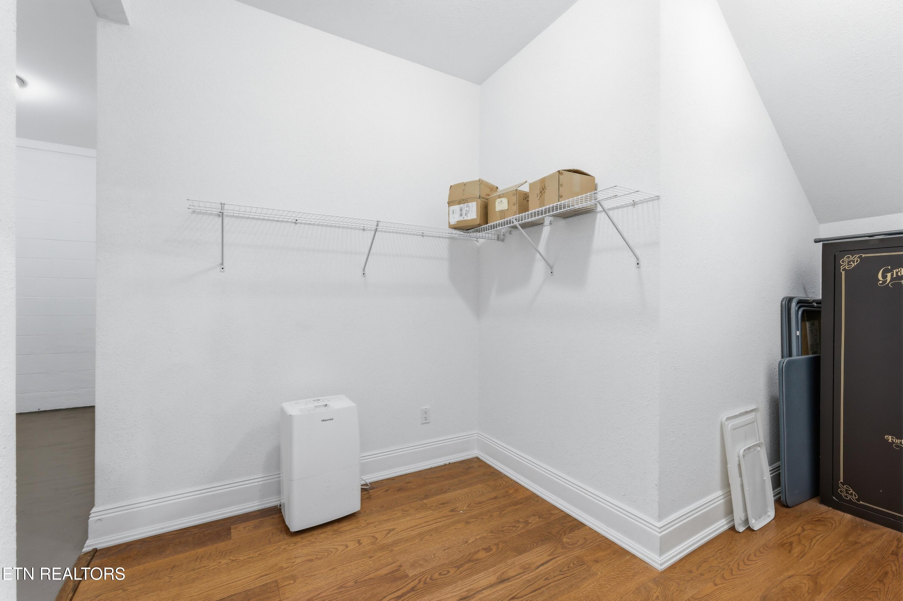 306 Constellation Lane Kodak, TN 37764 - Photo 39 of 47 Extra Storage