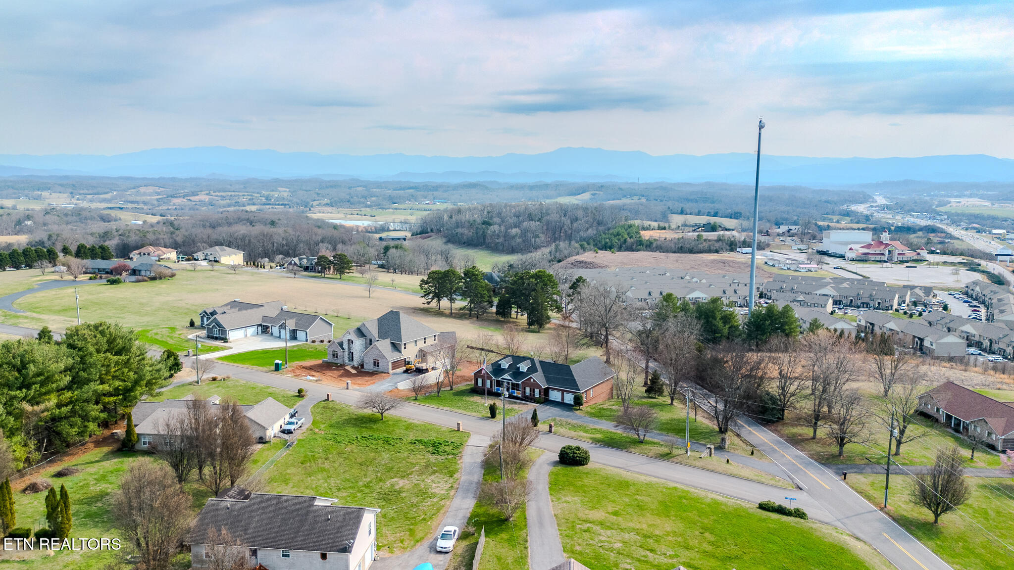 306 Constellation Lane Kodak, TN 37764 - Photo 47 of 47 DJI_0893-HDR