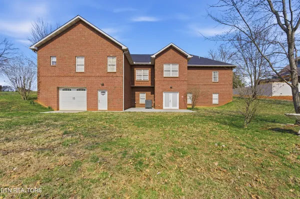 $969,000 | 306 Constellation Lane, Kodak, TN 37764
