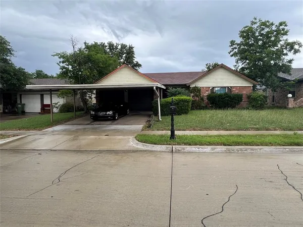 $239,000 | 6428 Meadowlark Lane East, Watauga, TX 76148