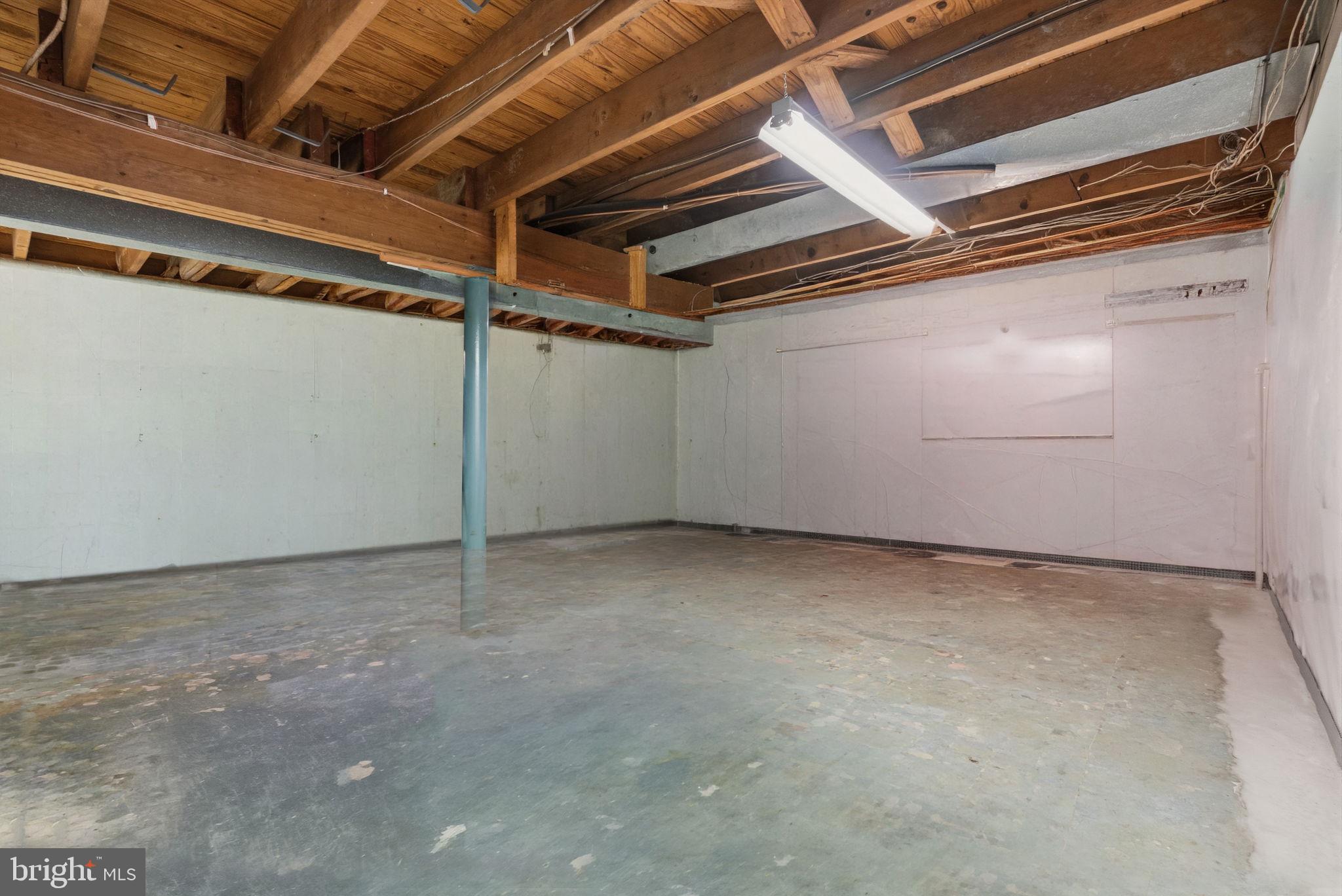 81 Cherokee Road Doylestown, PA 18901 - Photo 26 of 43 a view of an empty room