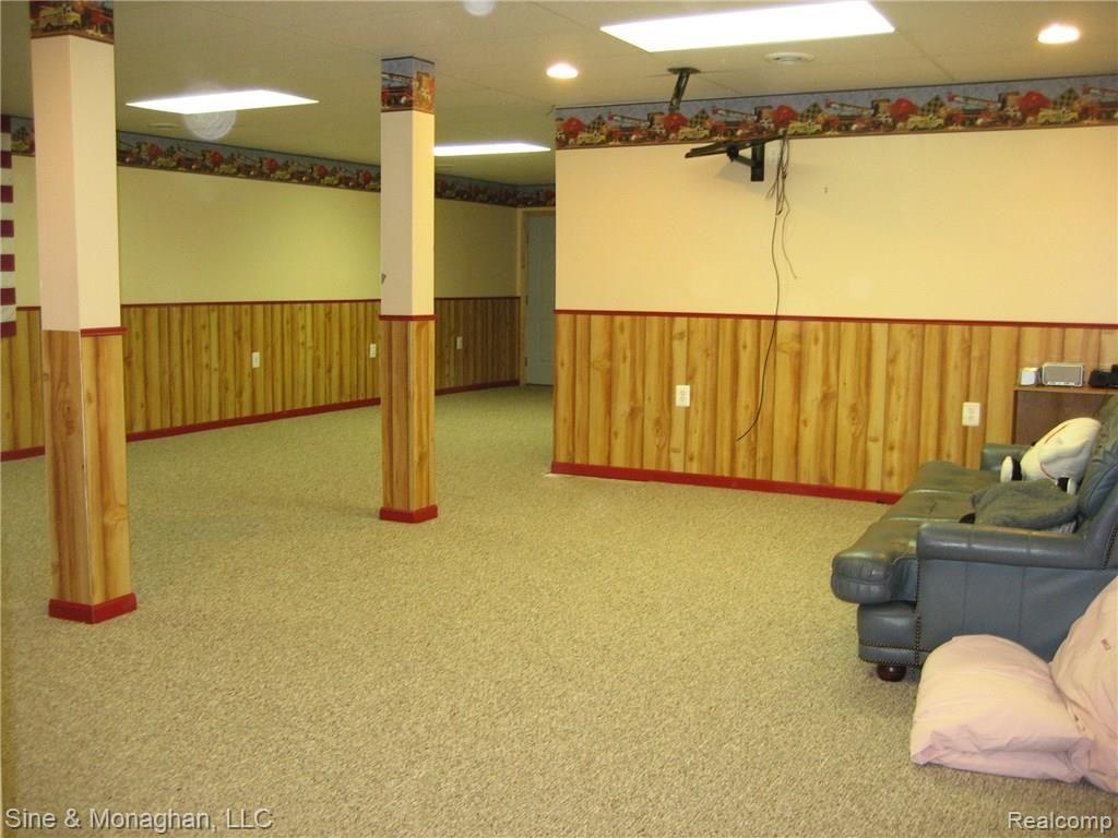 1920 South Range Road St. Clair, MI 48079 - Photo 33 of 42 32.JPG