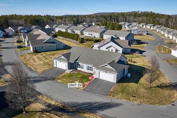 $455,000 | 111 Daniel Shays Highway, Unit 29, Belchertown, MA 01007