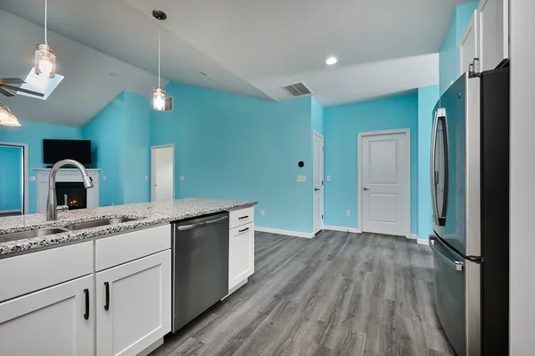 $455,000 | 111 Daniel Shays Highway, Unit 29, Belchertown, MA 01007