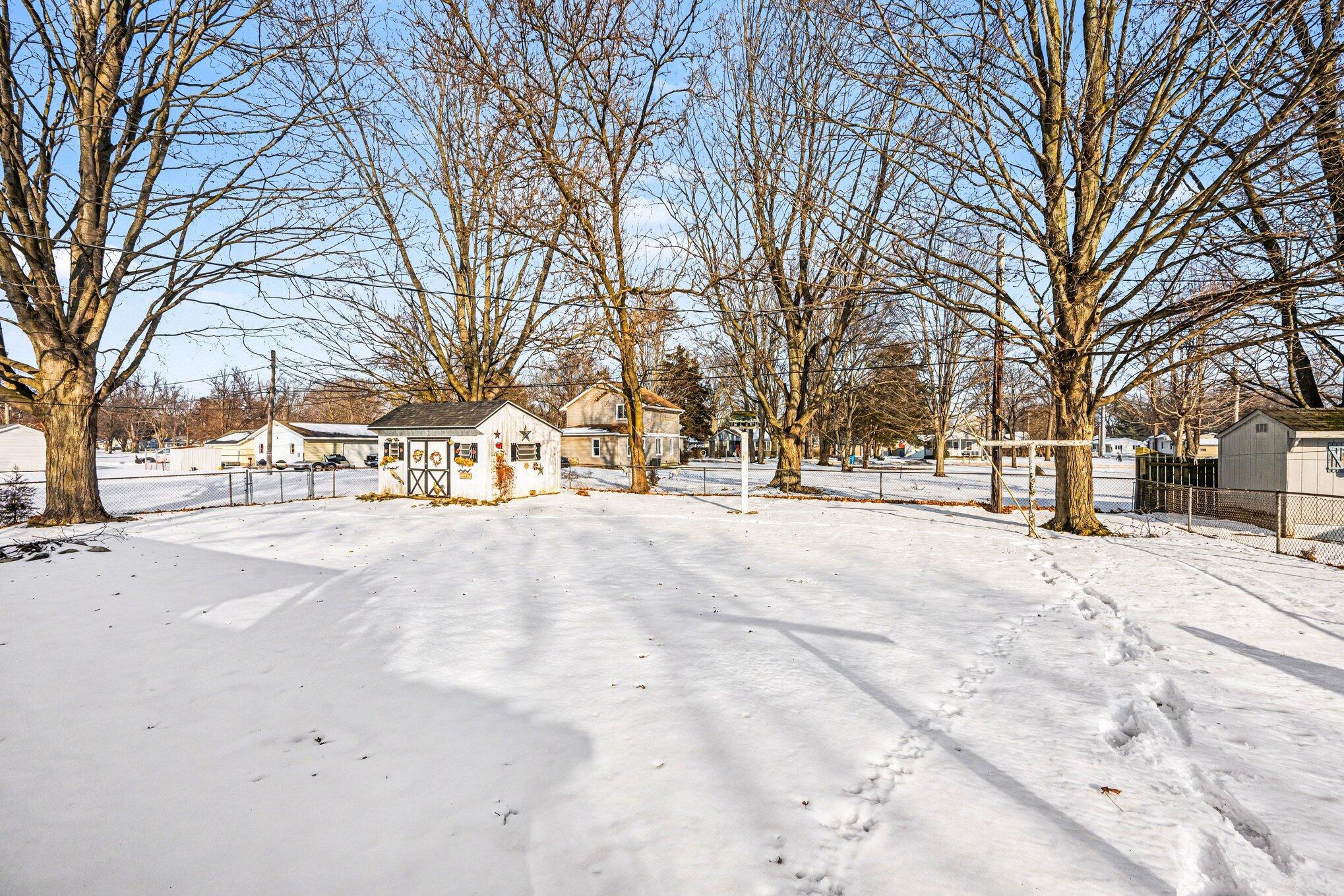 718 South Douglas Avenue Three Rivers, MI 49093 - Photo 19 of 22 023_file_6149