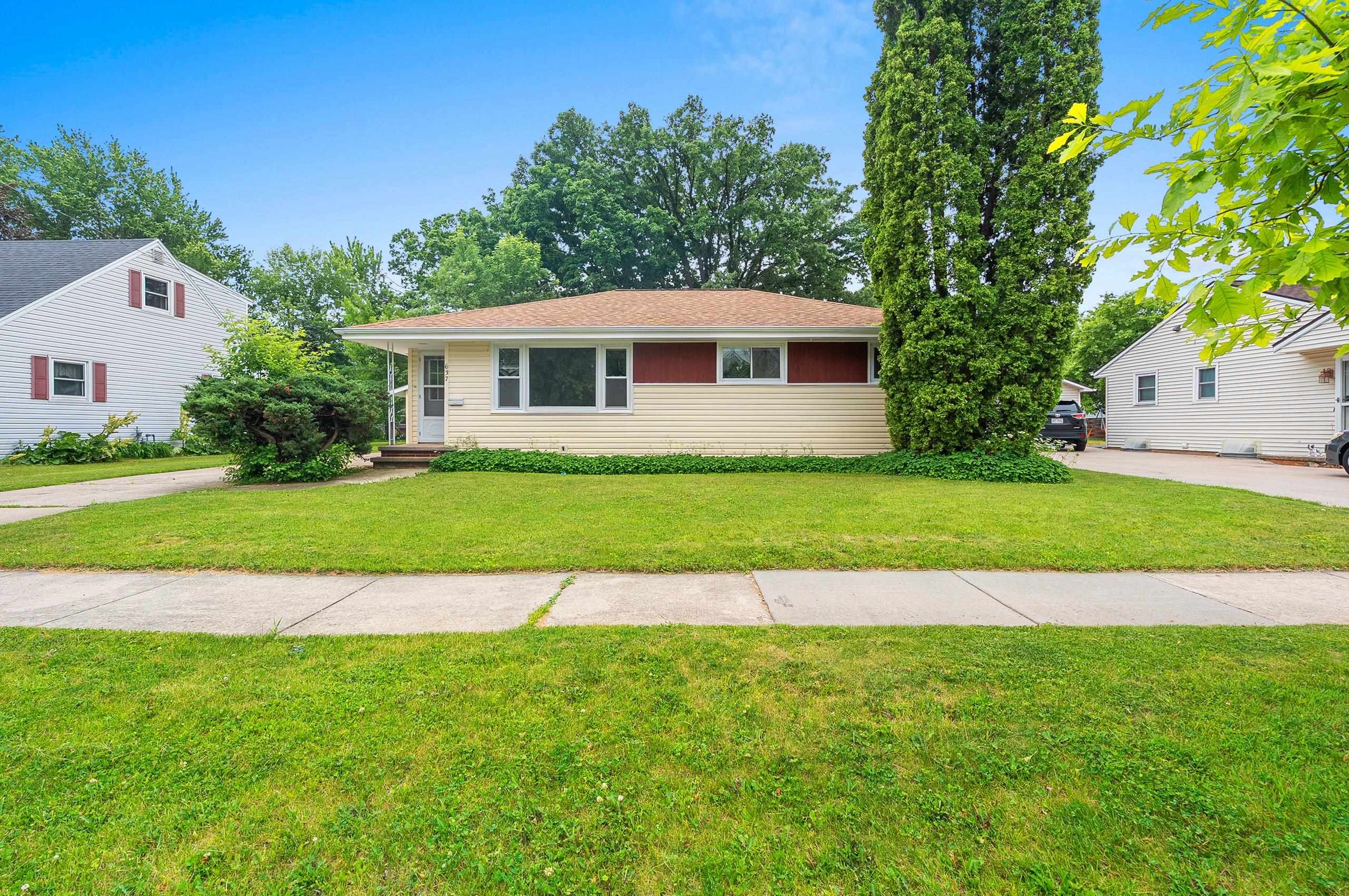 637 East Wilson Avenue Appleton, WI 54915 - Photo 32 of 45