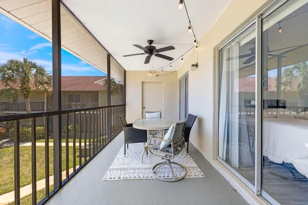 $275,000 | 6543 Chasewood Drive, Unit G, Jupiter, FL 33458