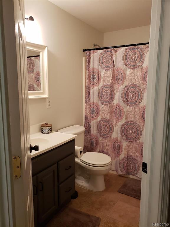 4368 North Belsay Road Flint, MI 48506 - Photo 13 of 22