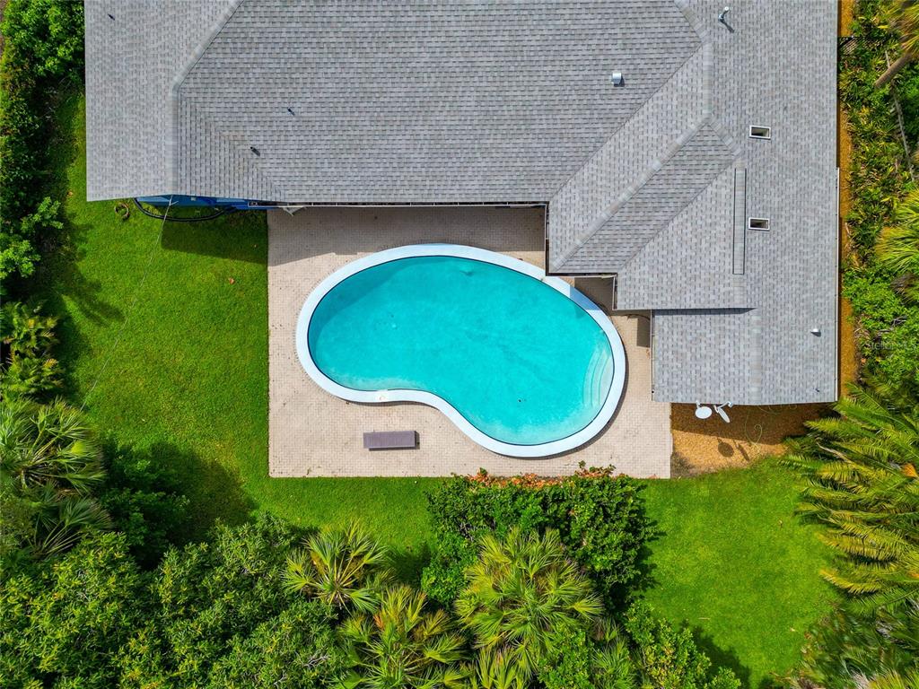 1389 Harbor Drive Sarasota, FL 34239 - Photo 10 of 25 an aerial view of a house with swimming pool and garden