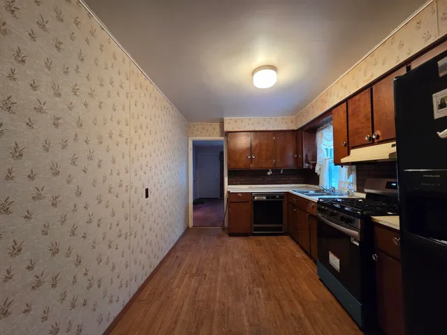 $115,000 | 497 Montana Avenue, Pontiac, MI 48341