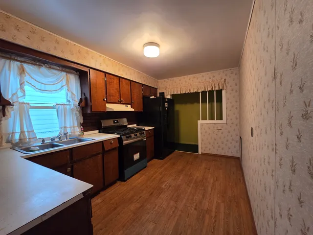 $115,000 | 497 Montana Avenue, Pontiac, MI 48341