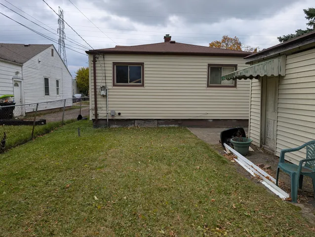 $115,000 | 497 Montana Avenue, Pontiac, MI 48341