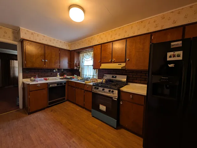 $115,000 | 497 Montana Avenue, Pontiac, MI 48341