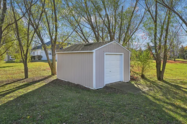 $399,900 | 452 Park Circle, Norwood Young America, MN 55368