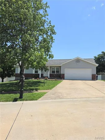 $369,000 | 3532 St Francis Drive, Arnold, MO 63010