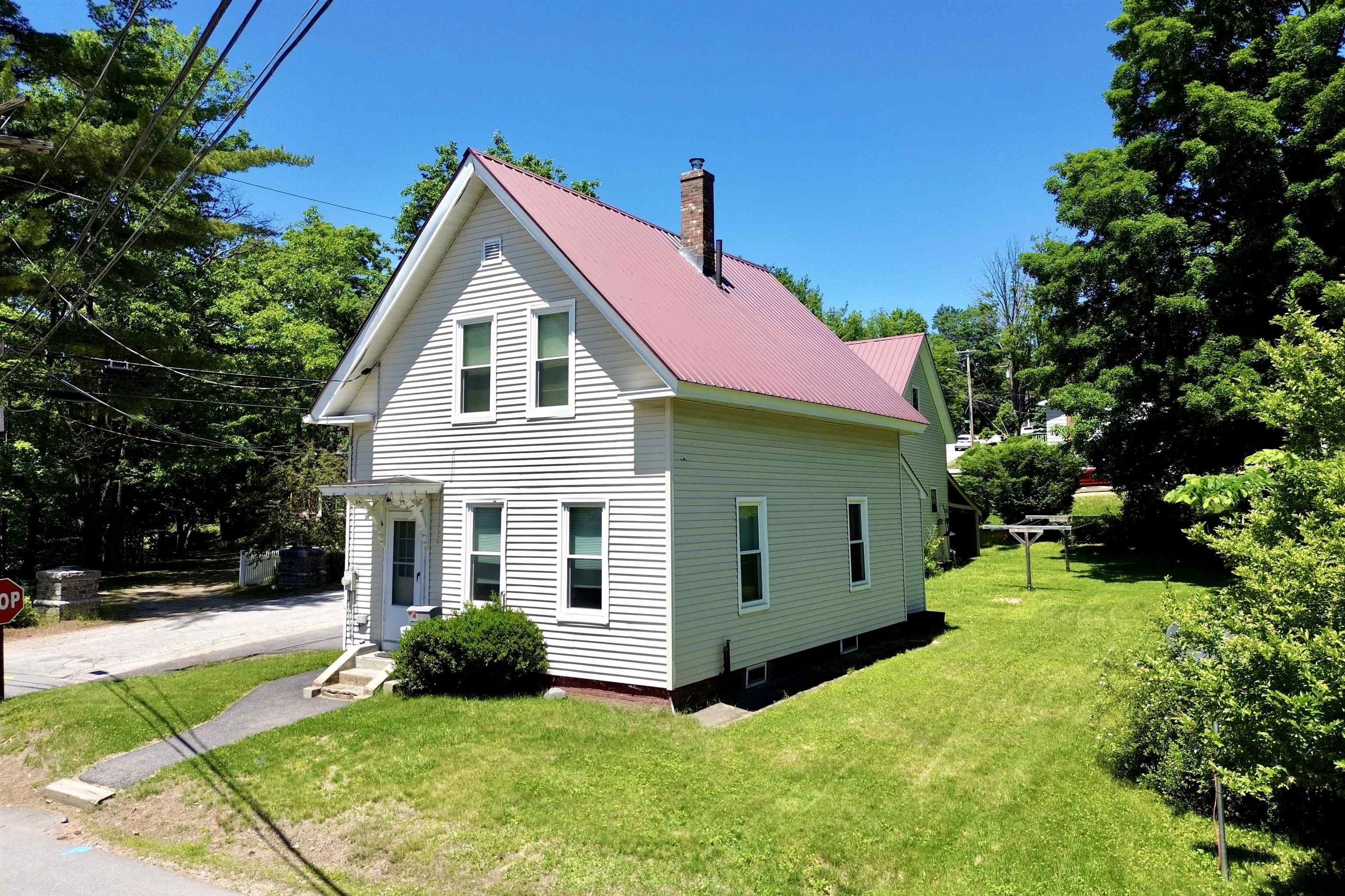 39 Chestnut Street Tilton, NH 03276 - Photo 2 of 39