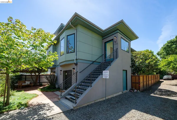 $1,549,000 | 1908 Tenth Street, Berkeley, CA 94710