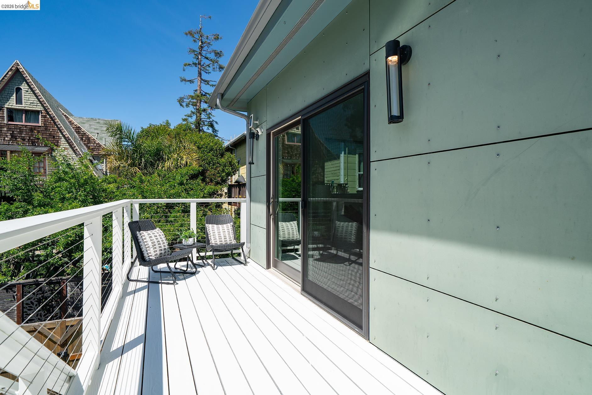 1908 Tenth Street Berkeley, CA 94710 - Photo 11 of 48