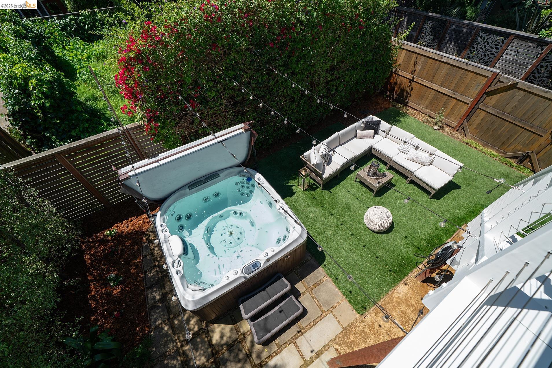 1908 Tenth Street Berkeley, CA 94710 - Photo 13 of 48
