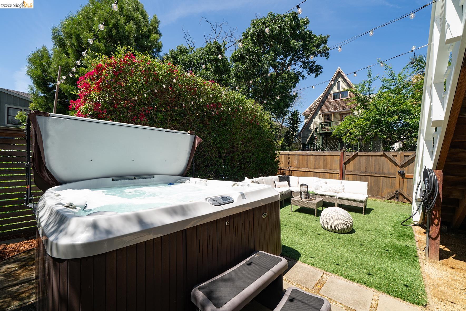 1908 Tenth Street Berkeley, CA 94710 - Photo 41 of 48