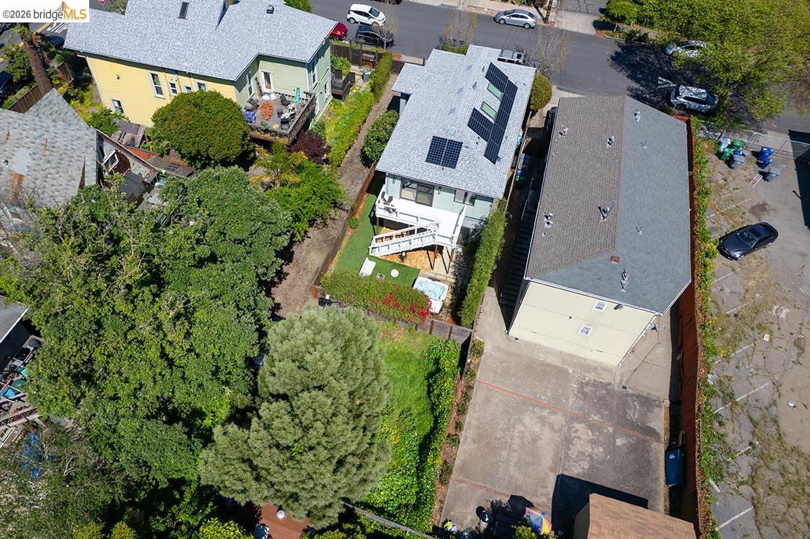 1908 Tenth Street Berkeley, CA 94710 - Photo 44 of 48