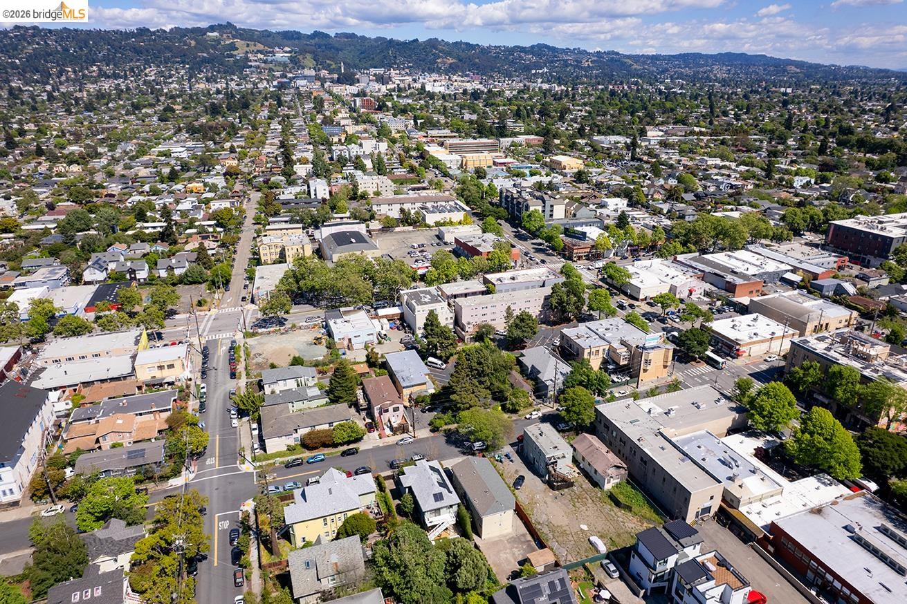 1908 Tenth Street Berkeley, CA 94710 - Photo 48 of 48