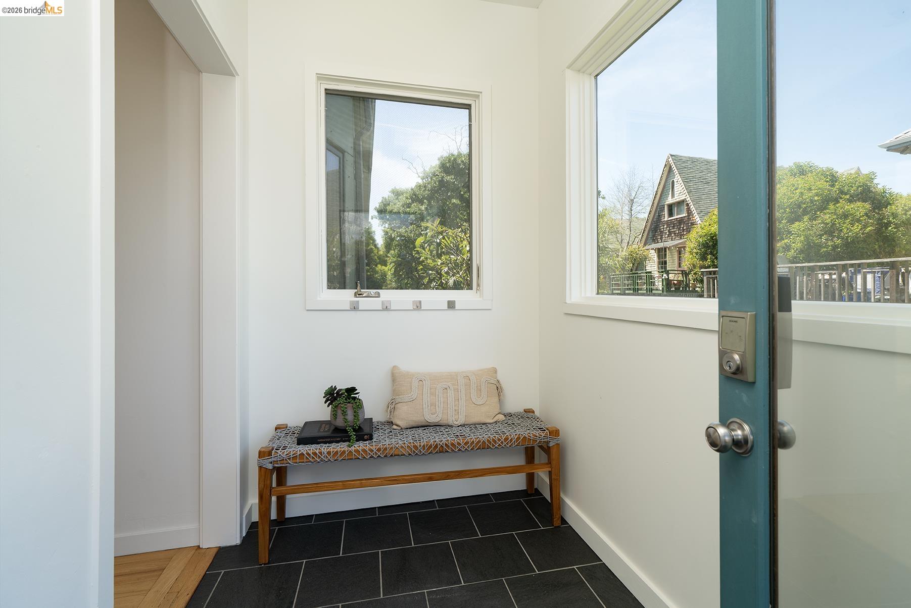 1908 Tenth Street Berkeley, CA 94710 - Photo 6 of 48