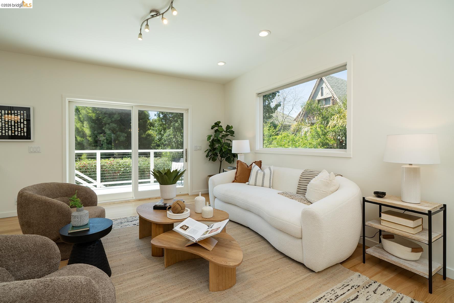 1908 Tenth Street Berkeley, CA 94710 - Photo 10 of 48