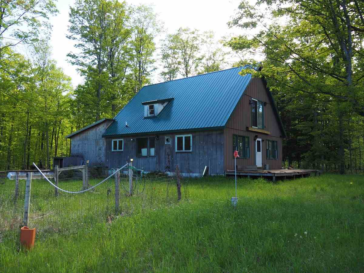 11717 Fowler Road Honor, MI 49640 - Photo 28 of 28 1861913-27.JPG