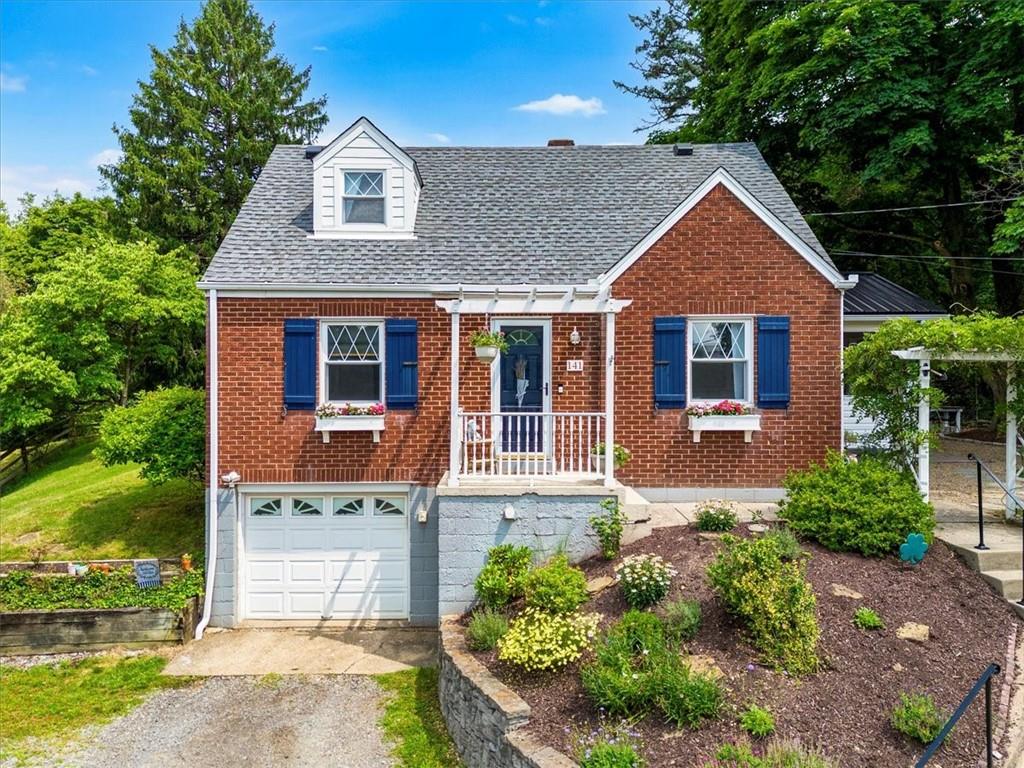 141 Manor Road Wexford, PA 15090 - Photo 1 of 29 Gallery Image 1