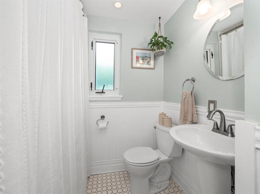 141 Manor Road Wexford, PA 15090 - Photo 12 of 29 Gallery Image 12