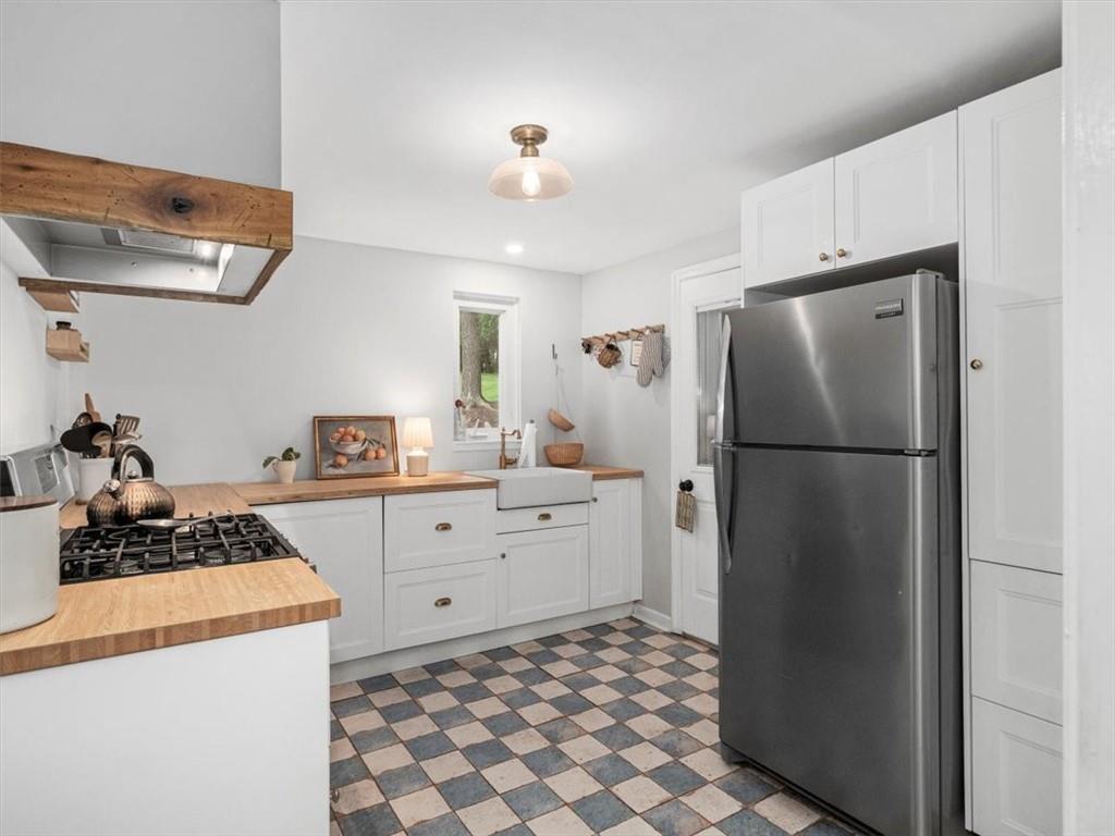 141 Manor Road Wexford, PA 15090 - Photo 9 of 29 Gallery Image 9